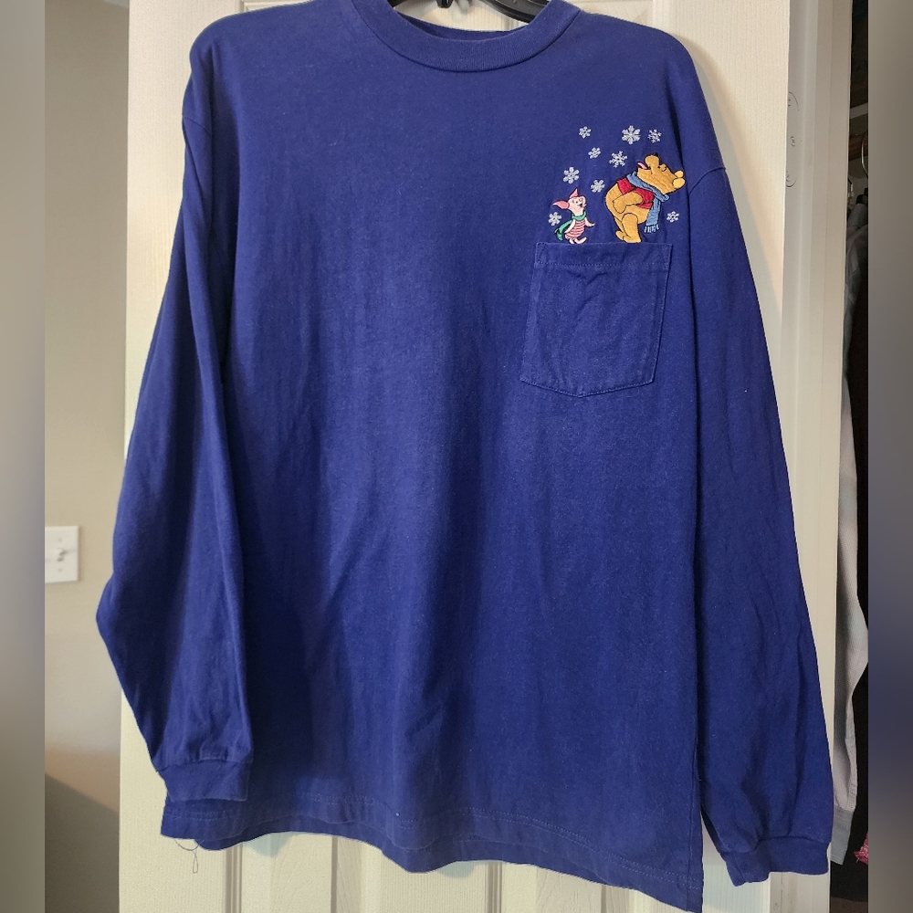 Vintage Disney Store Winnie The Pooh Piglet Holiday Tee Shirt
